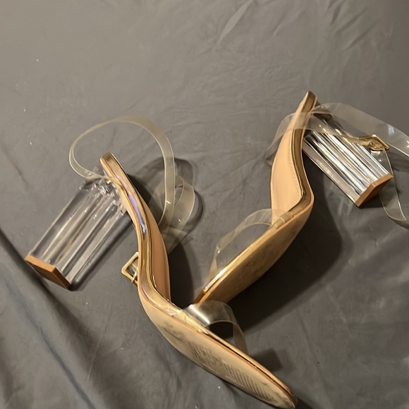 Fashion nova heels - Picture 2 of 2